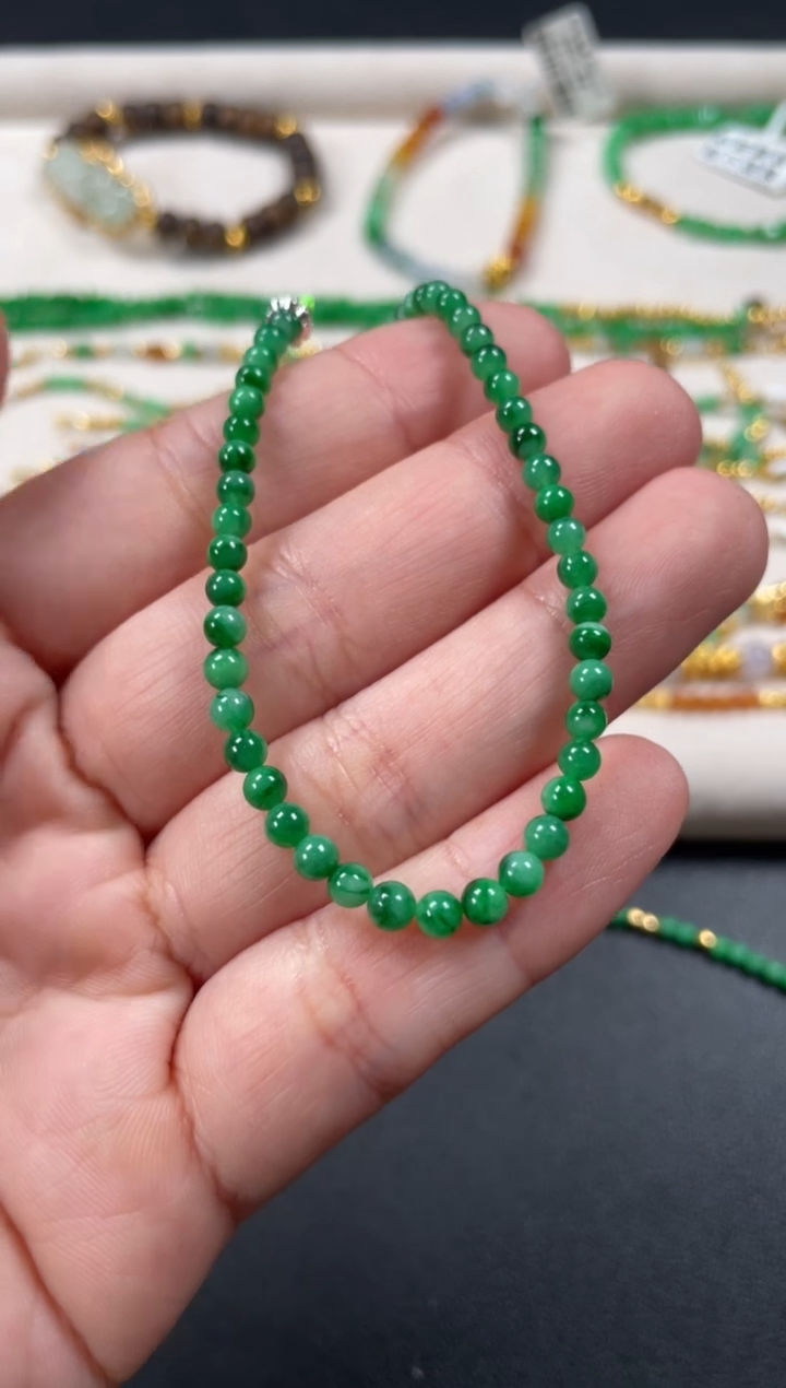 18K金镶嵌手链翡翠一条   P248