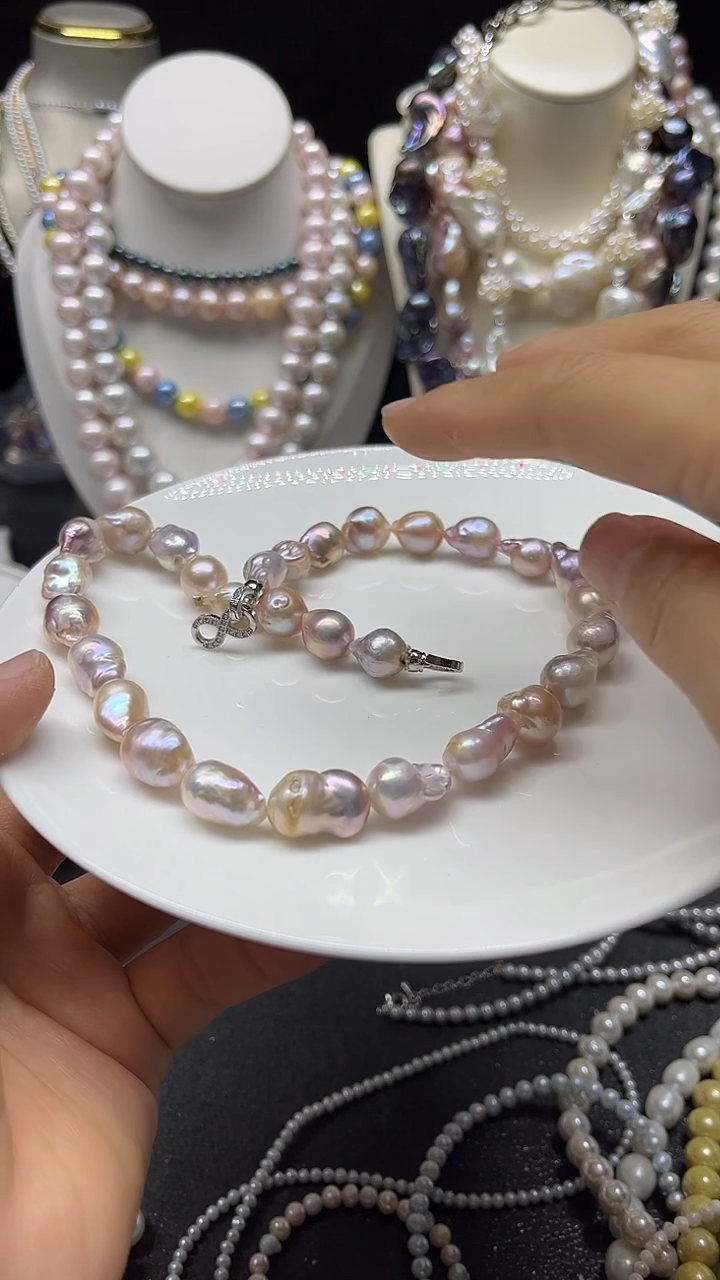 颈饰未镶嵌淡水珍珠多人