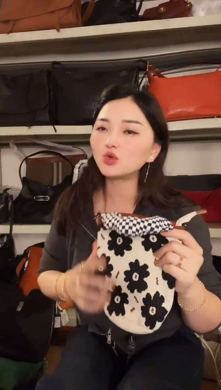 牛皮（革）珊瑚店清斜挎包真皮包时尚百搭包包