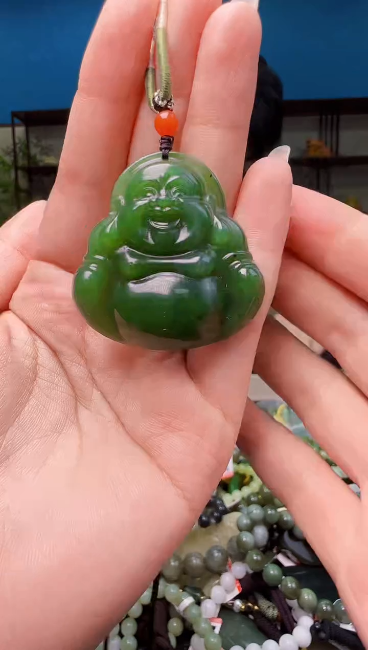 颈饰未镶嵌和田玉1