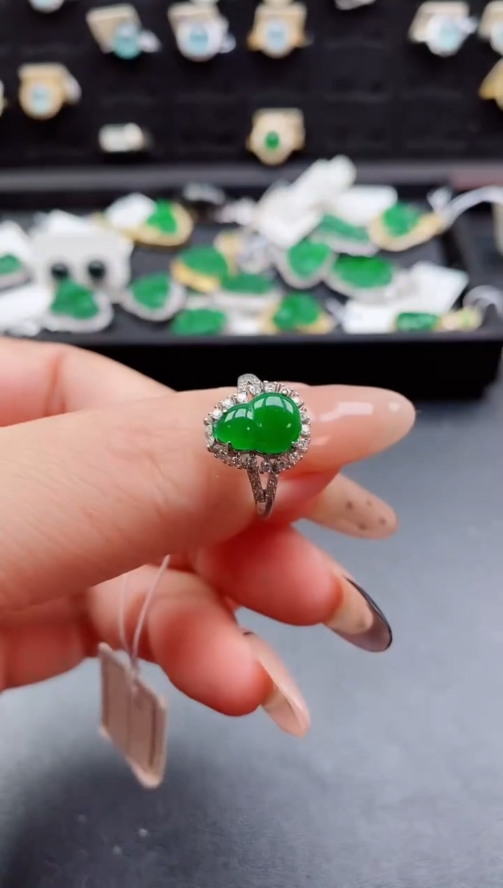 银S925镶嵌戒指翡翠1