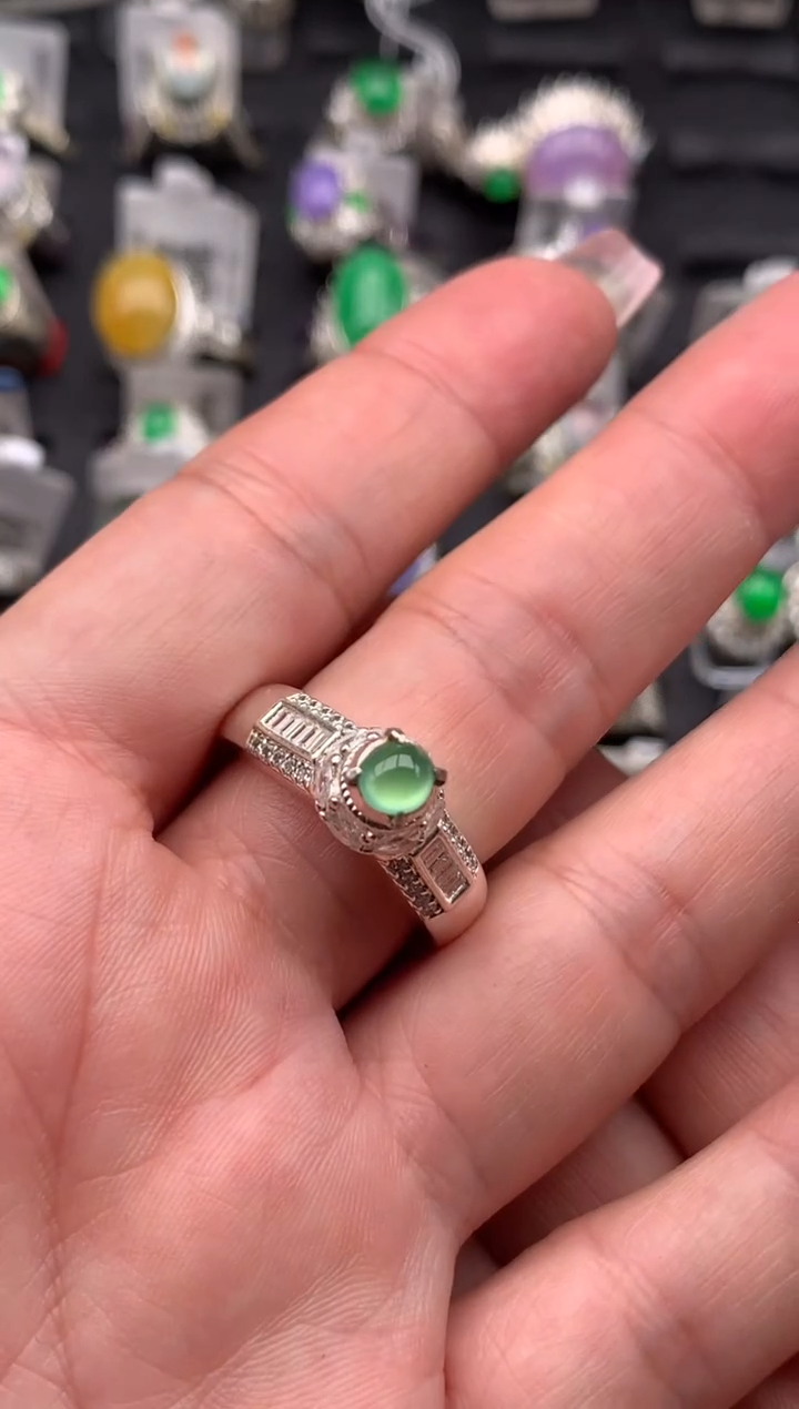 【闪购商品】定制翡翠未镶嵌毛货需精细抛光拍一发一