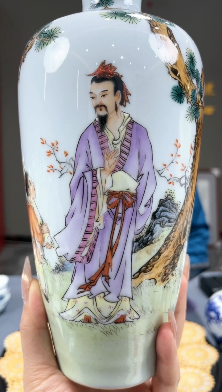 【闪购商品】官窑瓷画院461官窑瓷画院人物赏瓶