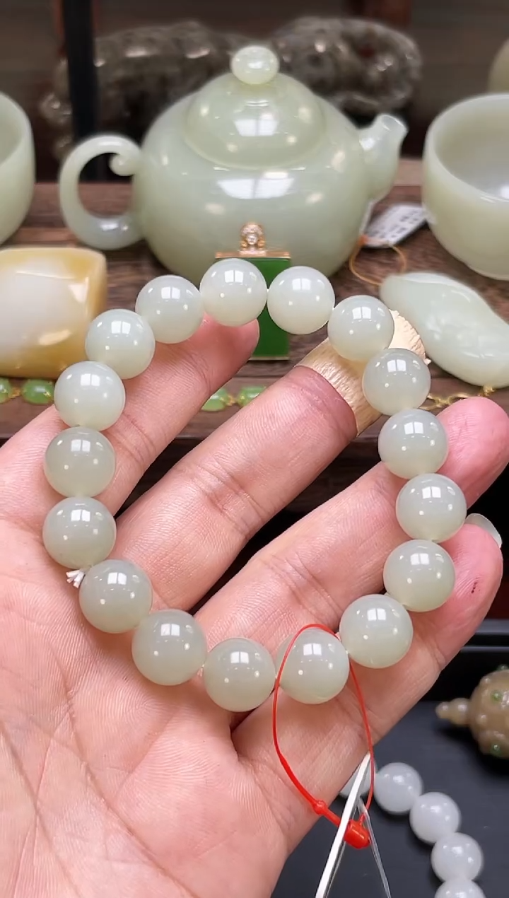 【闪购商品】和田玉手串未镶嵌D卡12且末青白圆珠9006094