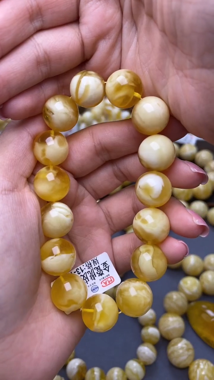 未镶嵌蜜蜡裸石葵.43