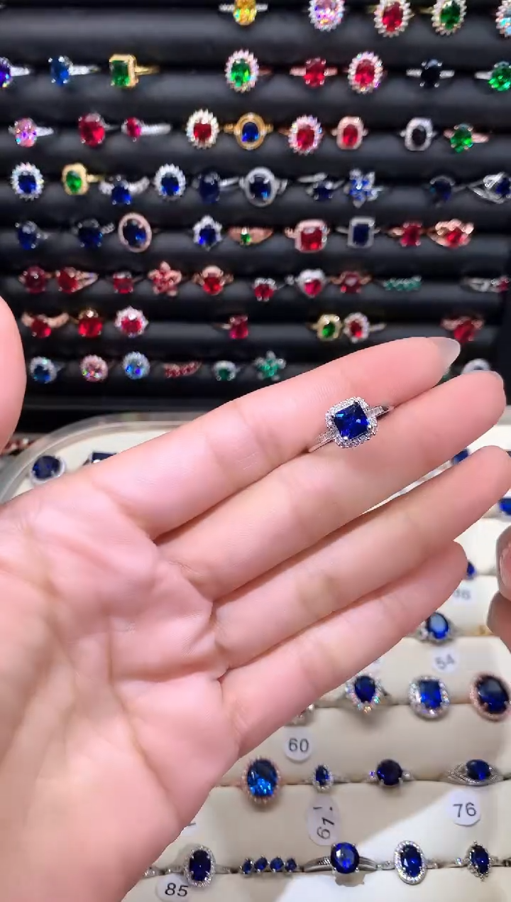 【闪购商品】蓝宝石戒指银S925镶嵌6