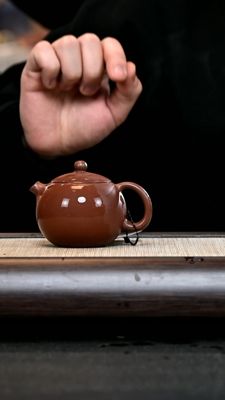 【闪购商品】紫砂茶壶EF13723 西施 红紫泥