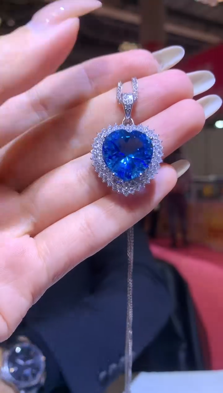 吊坠(赠链)银S925镶嵌托帕石【宝石世家严选】