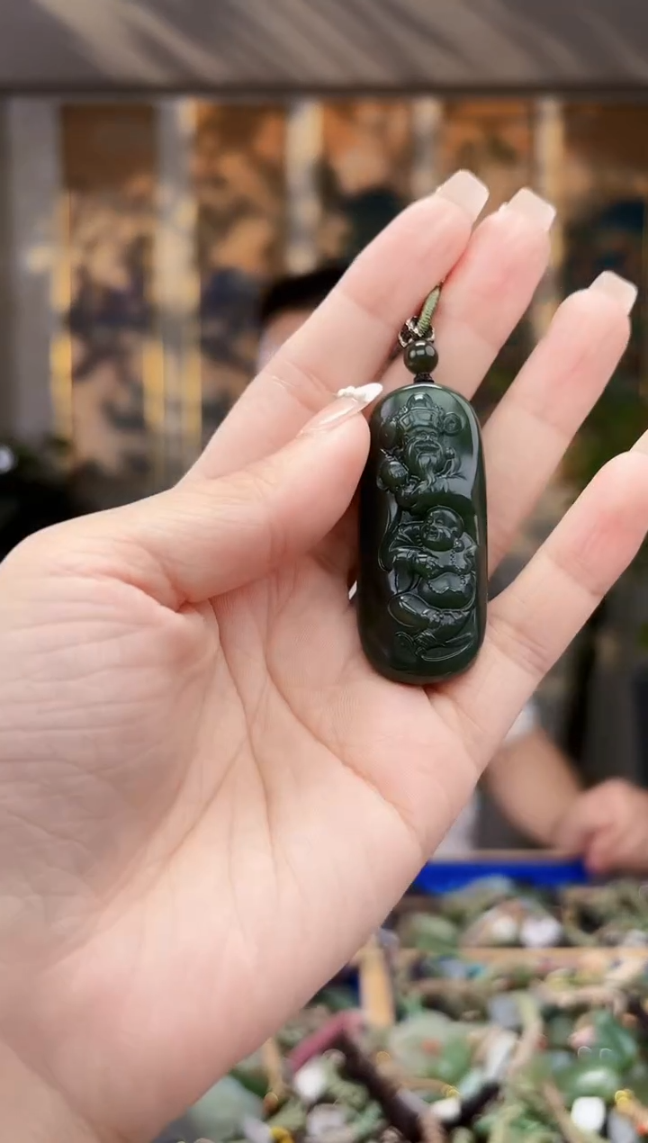 和田玉未镶嵌挂件拍一发一