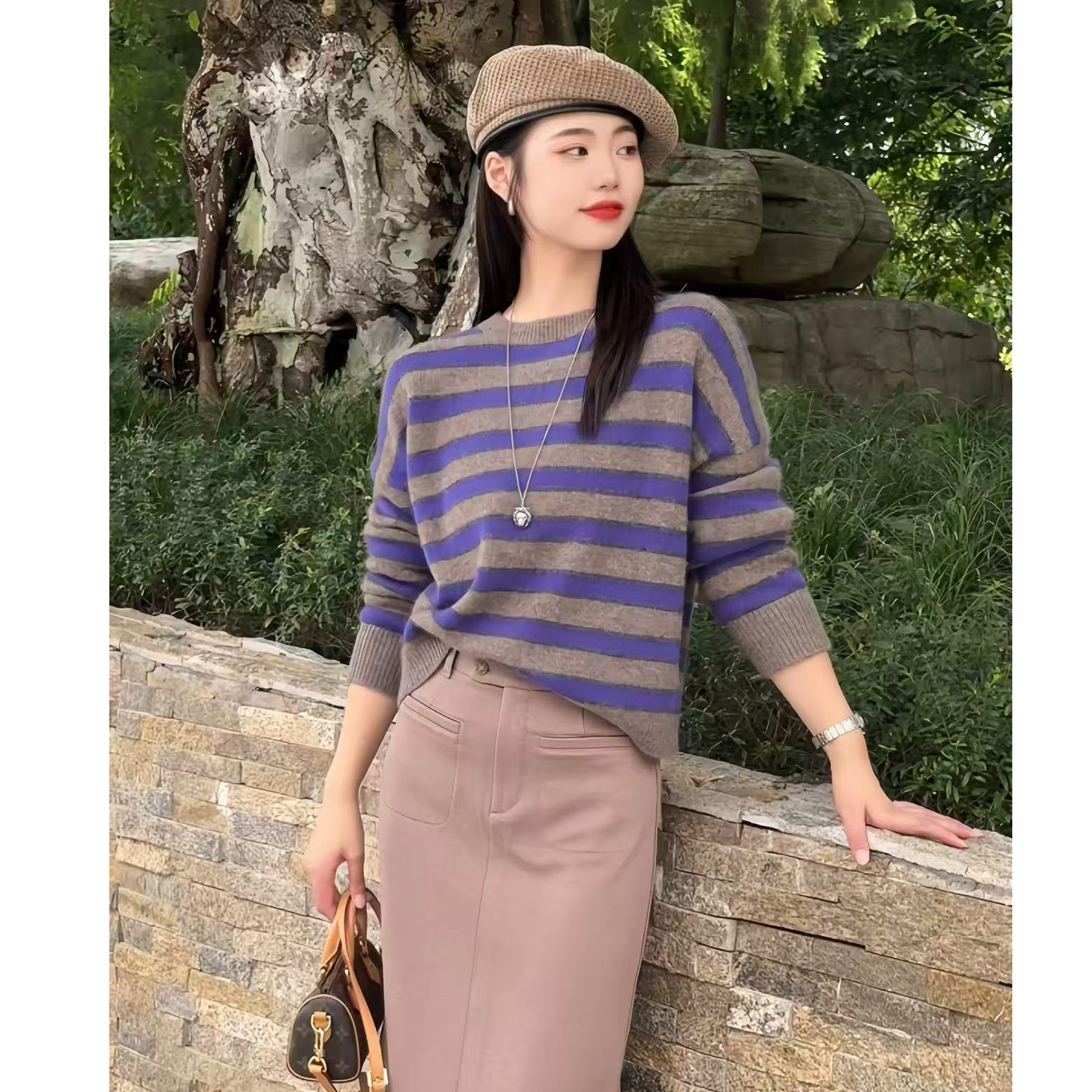GIRDEAR/哥弟慵懒风条纹打底长袖毛针织衫出游服装女圆领138105