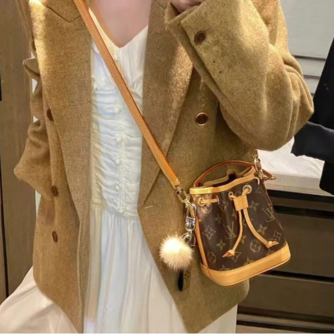 95新 LouisVuitton/路易威登 lv noe nano老花水桶斜挎包bwz11755