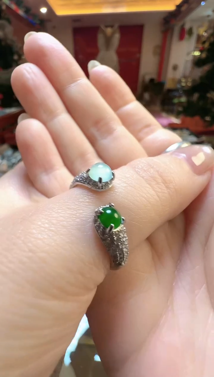 【闪购商品】翡翠吊坠(不含链)未镶嵌翡翠