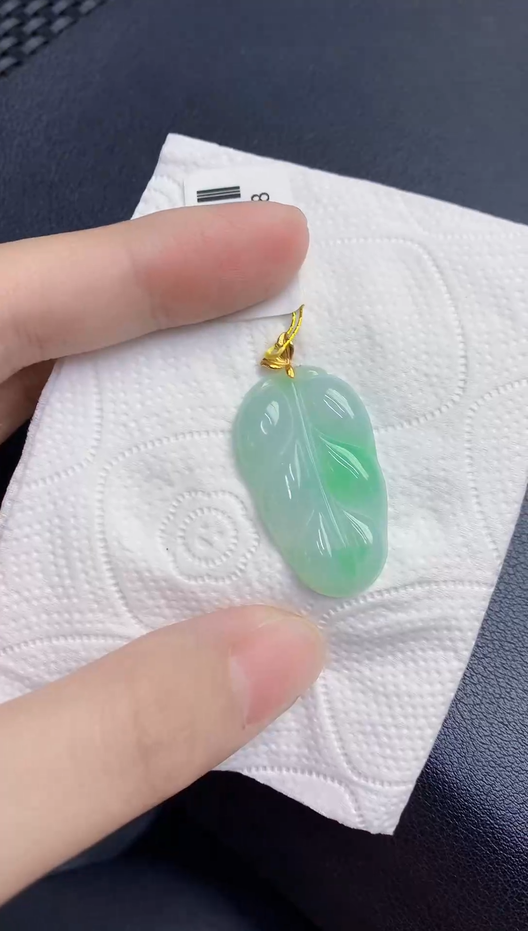 颈饰18K金镶嵌翡翠天然翡翠缅甸A货