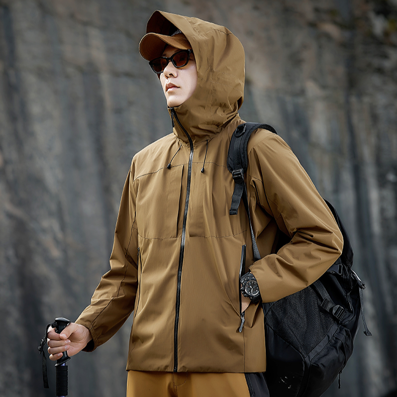 POLAR BEAR/北极熊秋冬新品男女同款户外轻便冲锋衣舒适透气外套