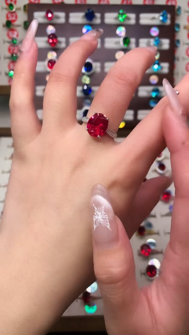 无925银典藏 轻奢 鸽血红色系10*12银托戒指