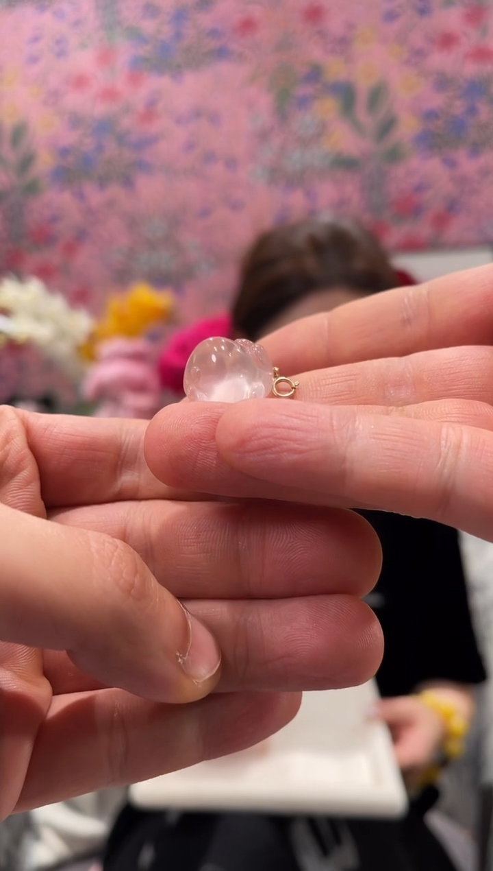 【闪购商品】水晶吊坠18K金镶嵌兔兔