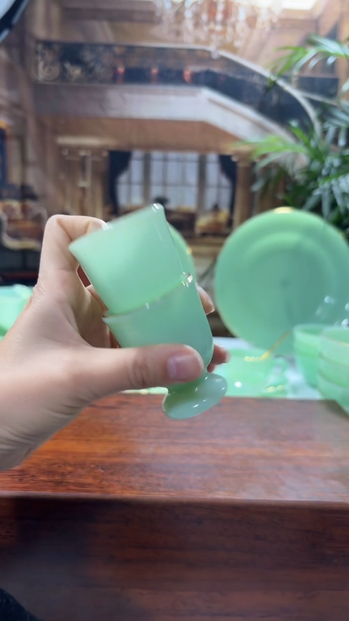 【闪购商品】..玉瓷酒杯4个  【贝美】