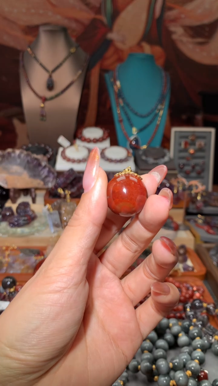 未镶嵌珠宝半成品水晶红极光玉化眼22+mm（天然微瑕）