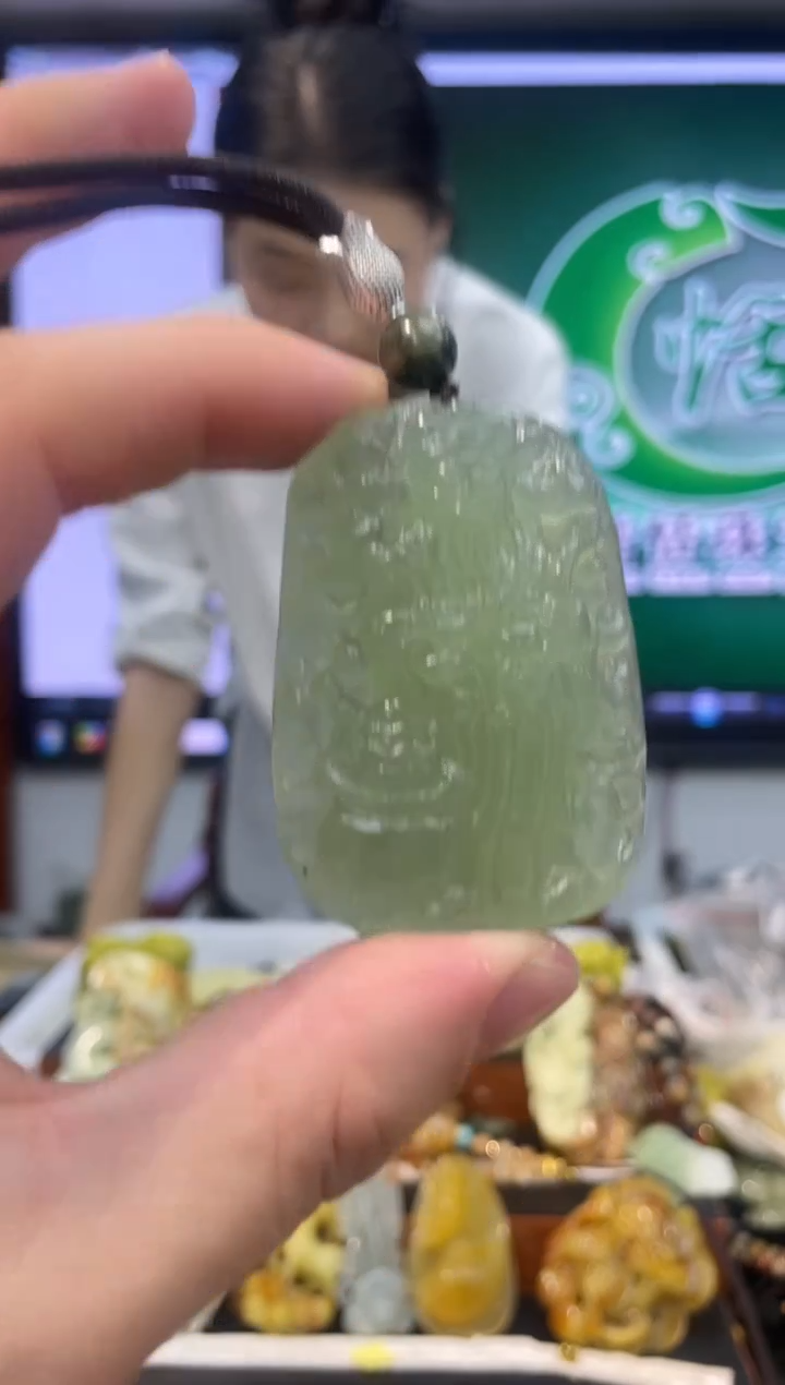 【闪购商品】岫玉吊坠未镶嵌·多样性发货*拍一发一