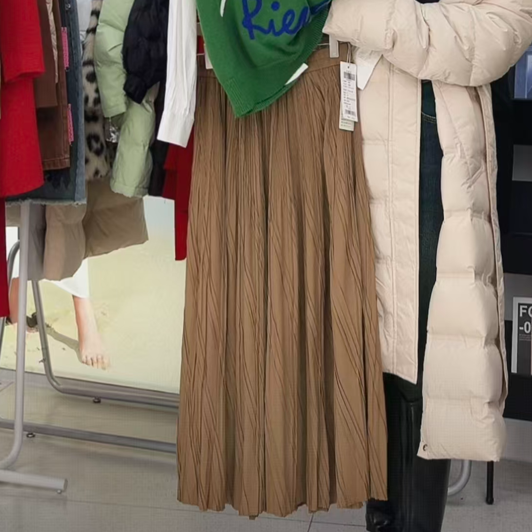 朵以2025新款时尚肌理感褶皱松紧腰高腰A字大摆裙38DD635002