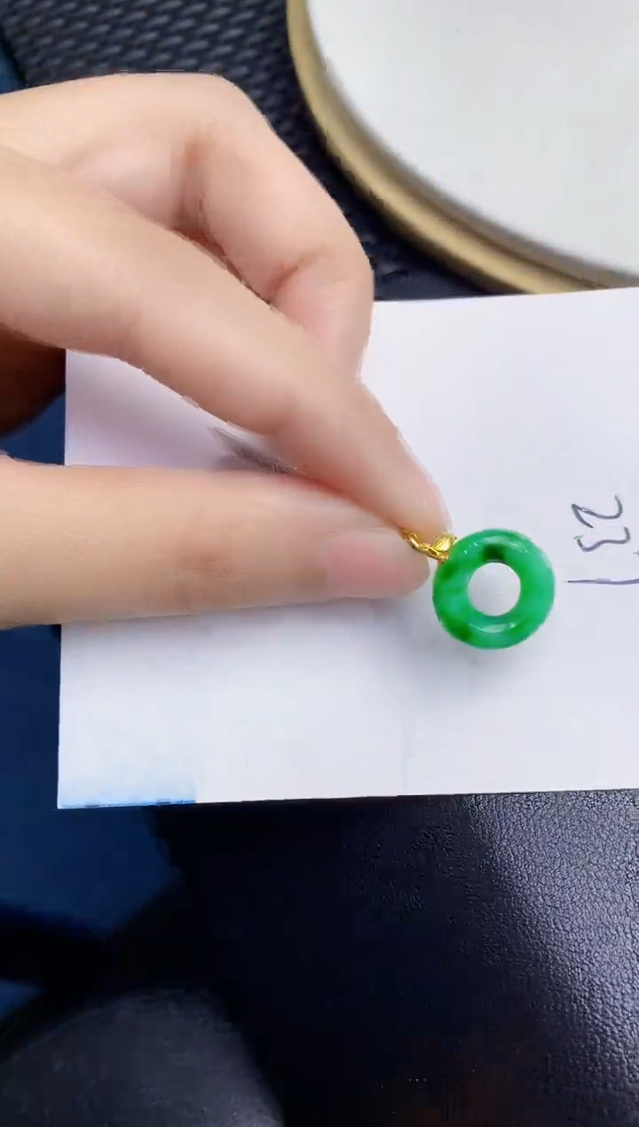 【闪购商品】翡翠颈饰18K金镶嵌000000000