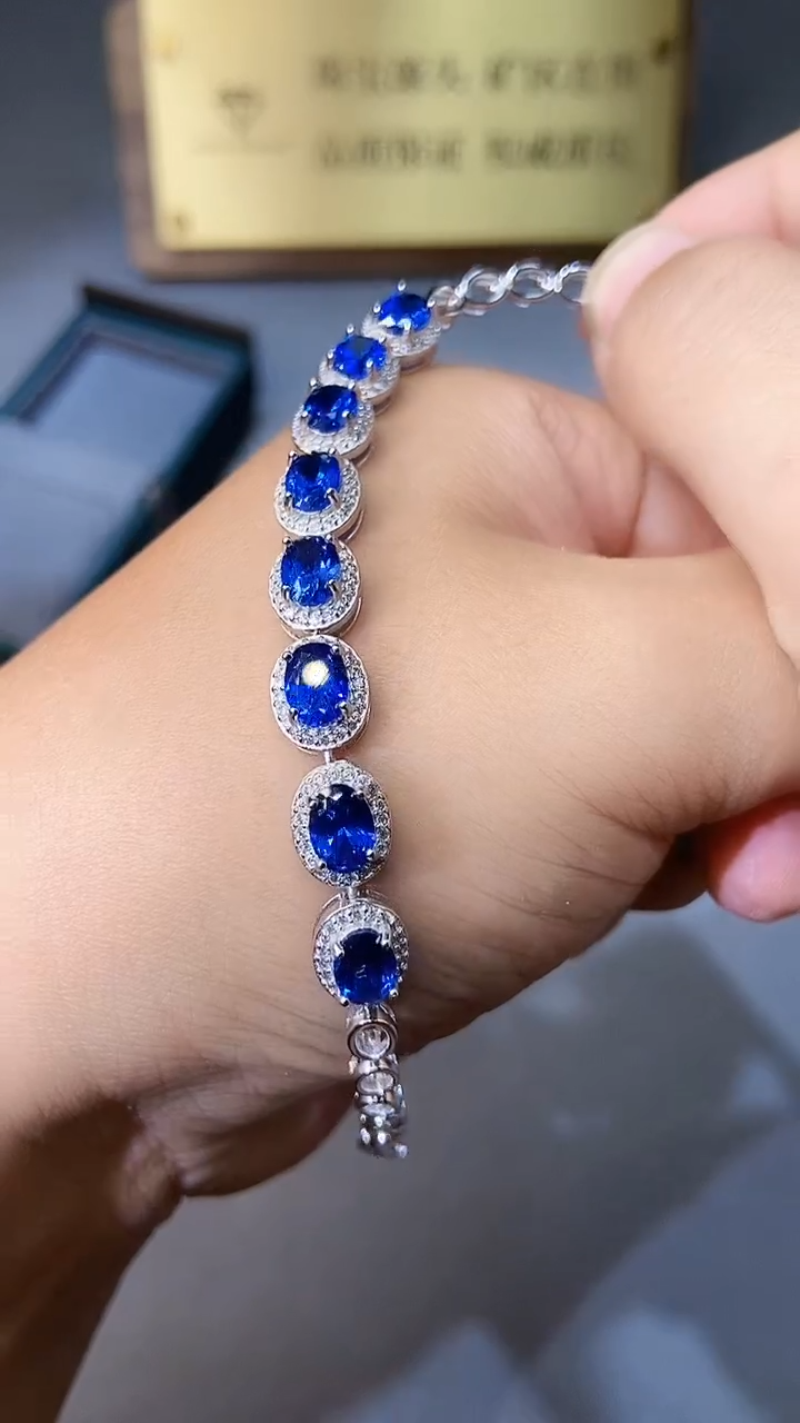 【闪购商品】蓝宝石手链银S925镶嵌354