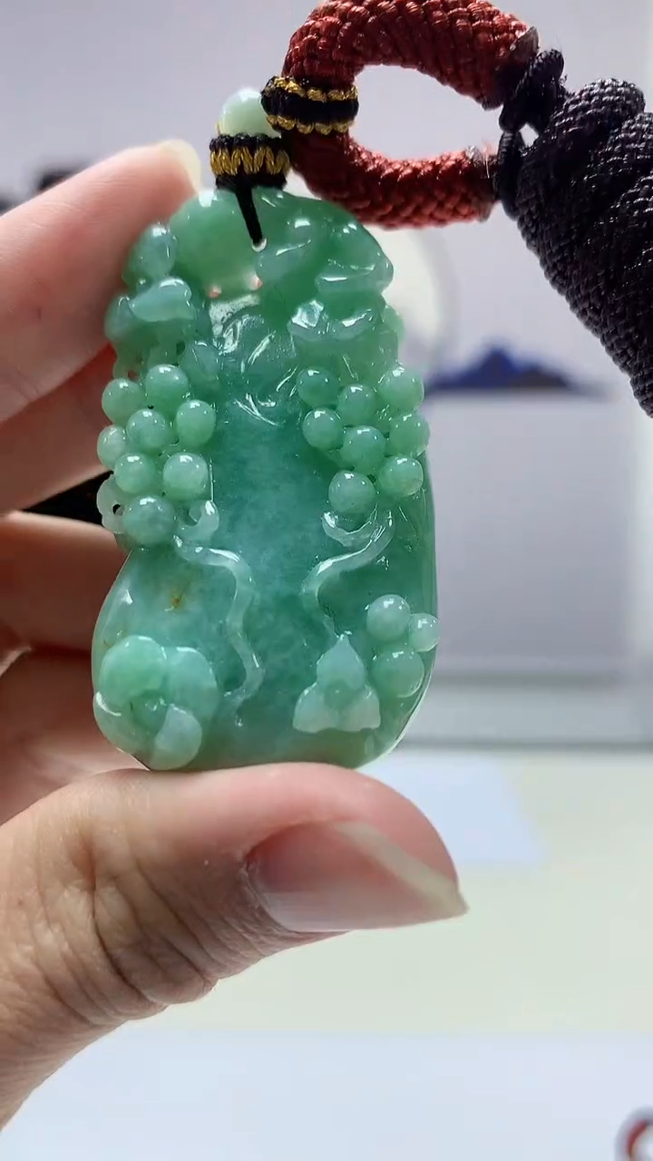 【闪购商品】定制翡翠未镶嵌4902DD-毛货挂件41