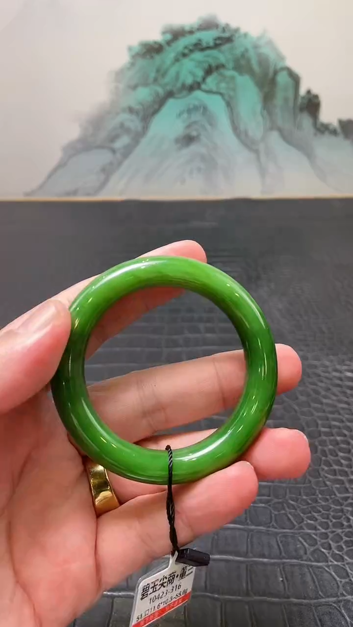 和田玉（碧玉）手镯未镶嵌?***友一个