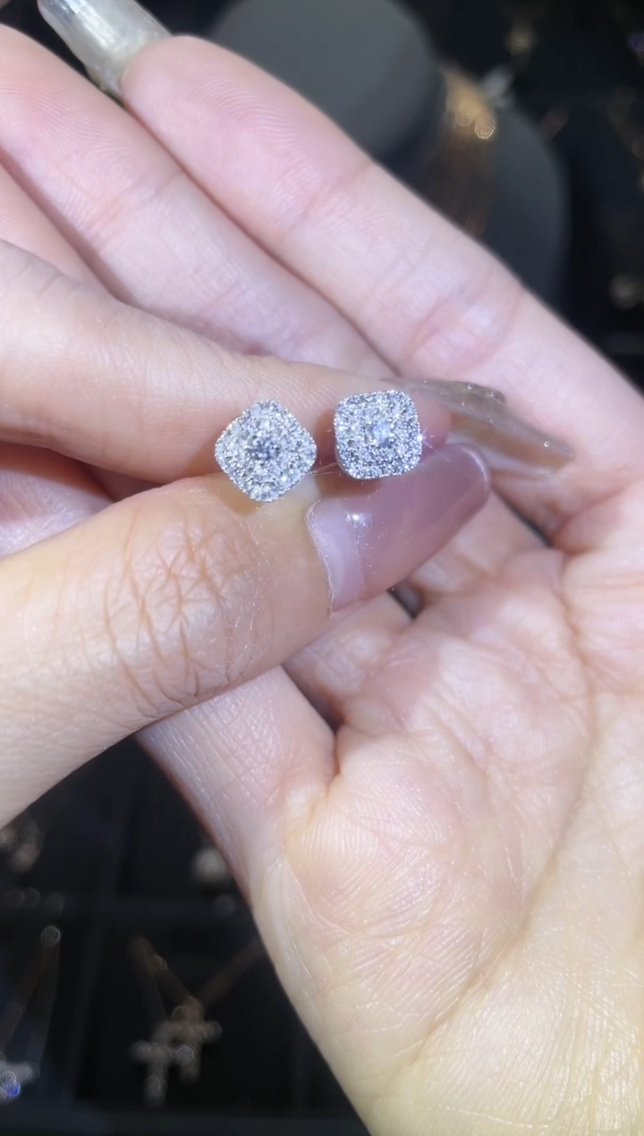 【闪购商品】钻石耳饰18K金镶嵌18K金白  多人 方糖