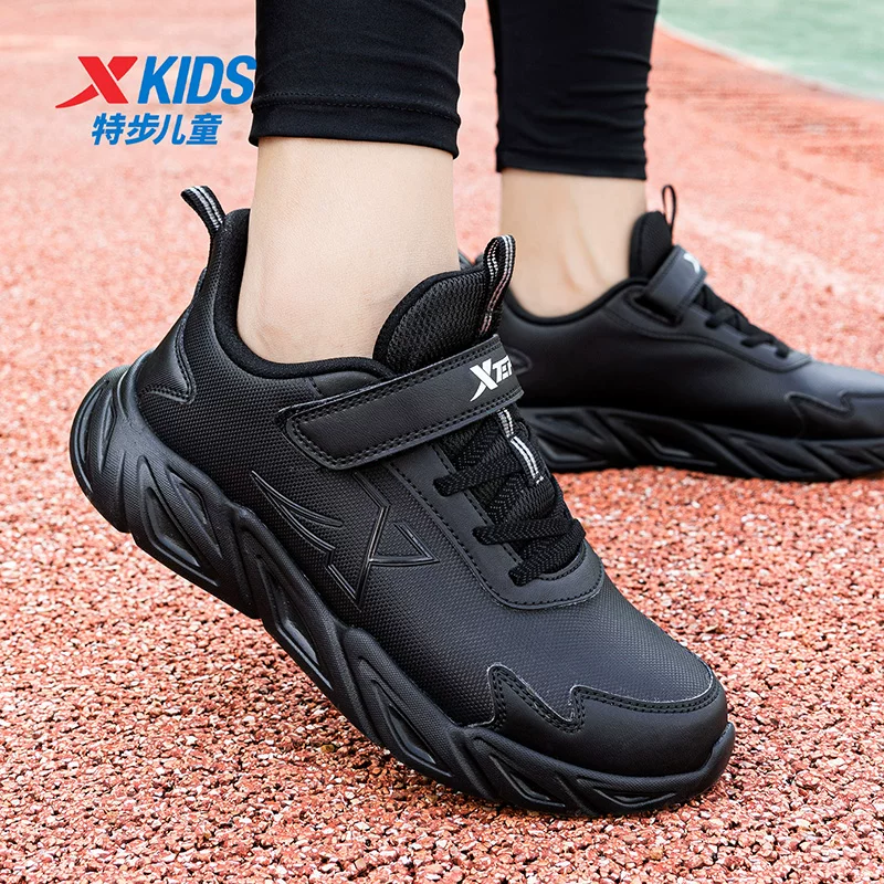 特步男童运动鞋皮面防水儿童跑步鞋2025秋冬革面魔术贴中大童鞋子商品图