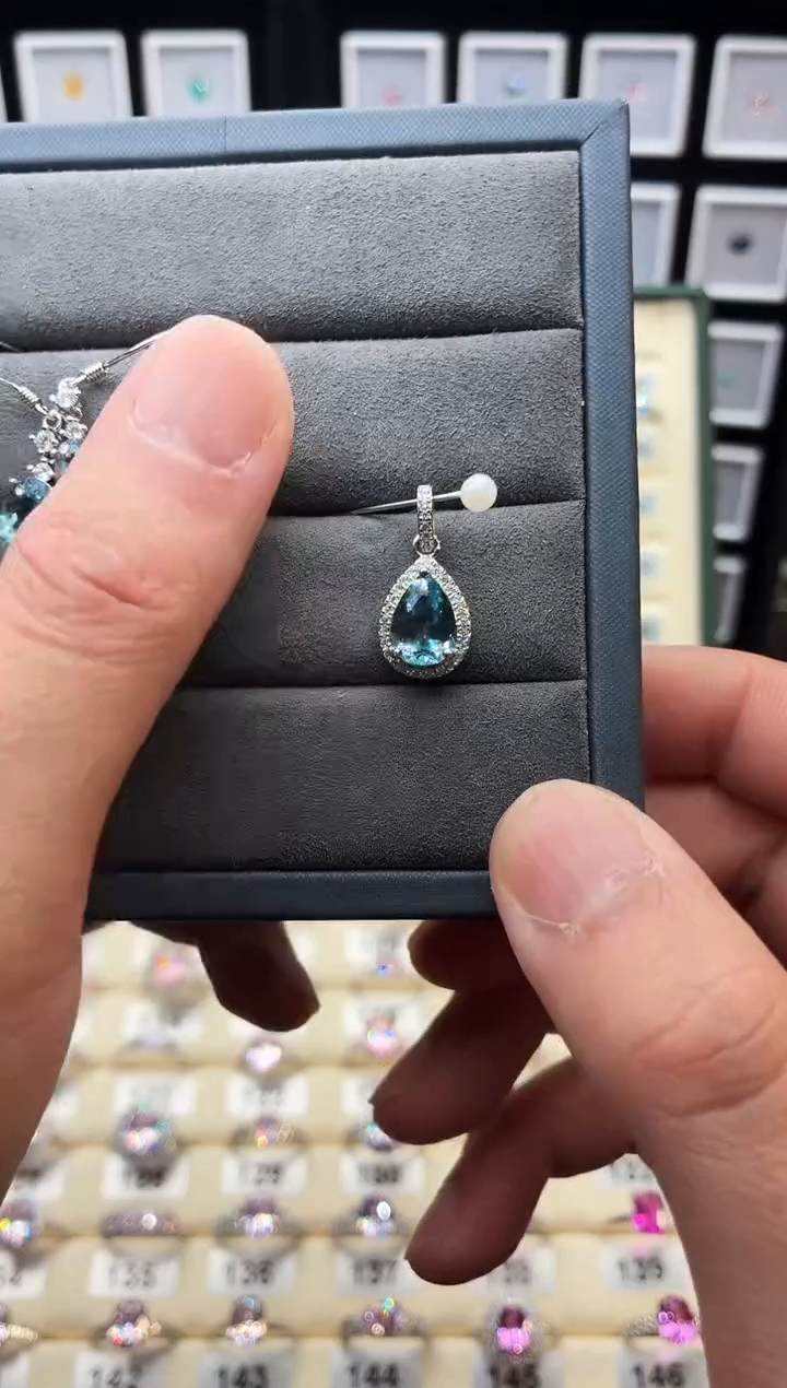 银S925镶嵌吊坠(赠链)海蓝宝石1