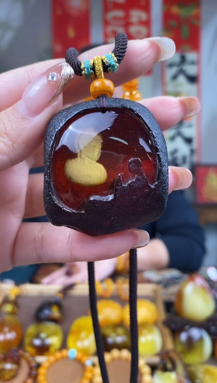 【闪购商品】琥珀裸石未镶嵌基地发货 一物一证 顺丰包邮