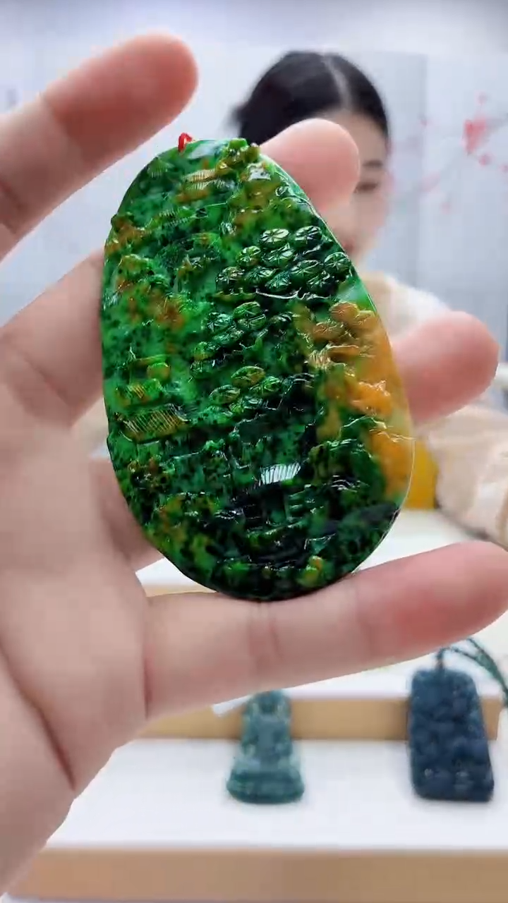 未镶嵌定制翡翠4812bb-毛货挂件104