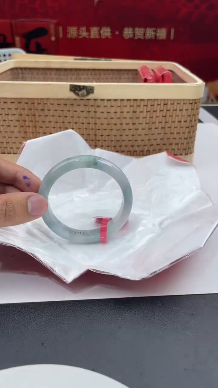 【闪购商品】翡翠手镯未镶嵌23翡翠手镯
