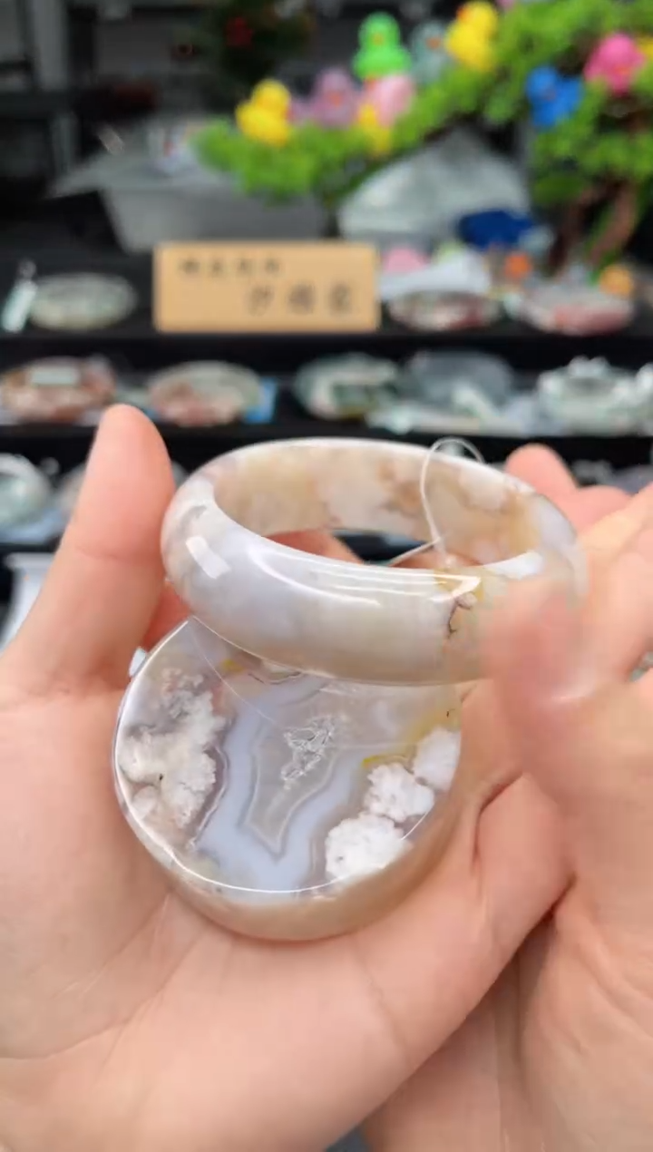 石英质玉未镶嵌手镯55圈口（赠品镯心）1505298