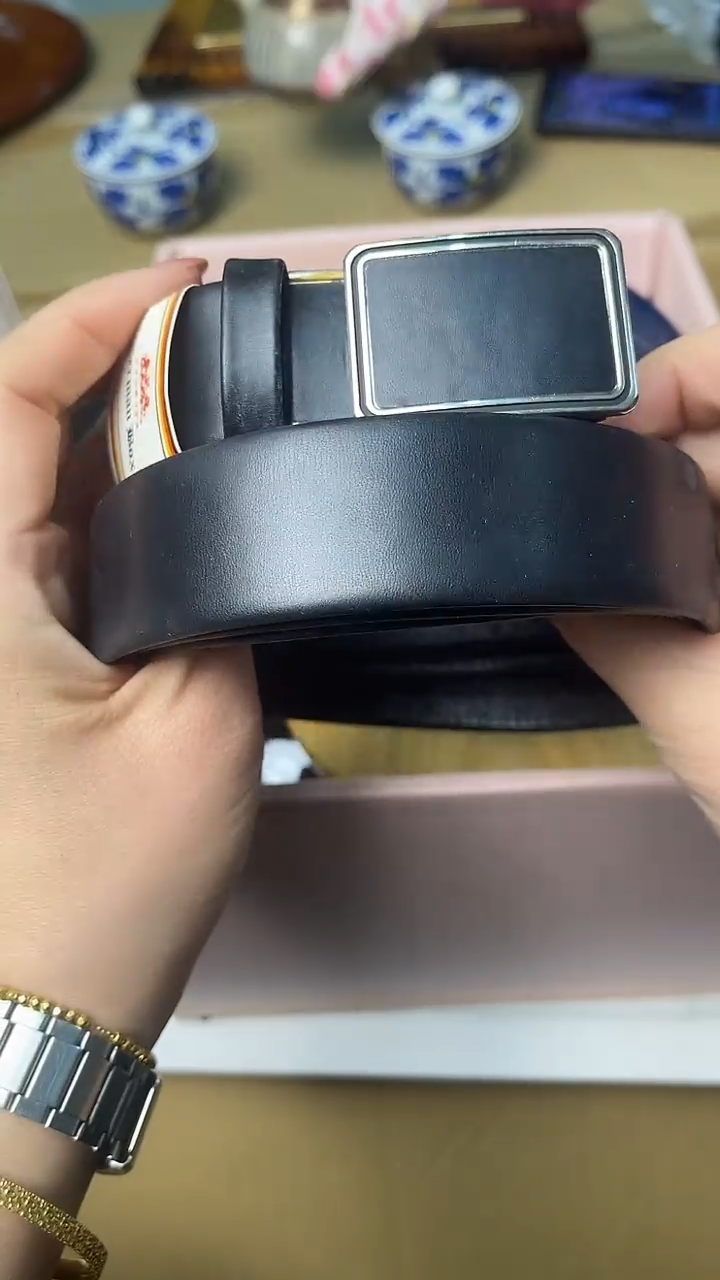老****?中古杂项默认微瑕，满18包邮