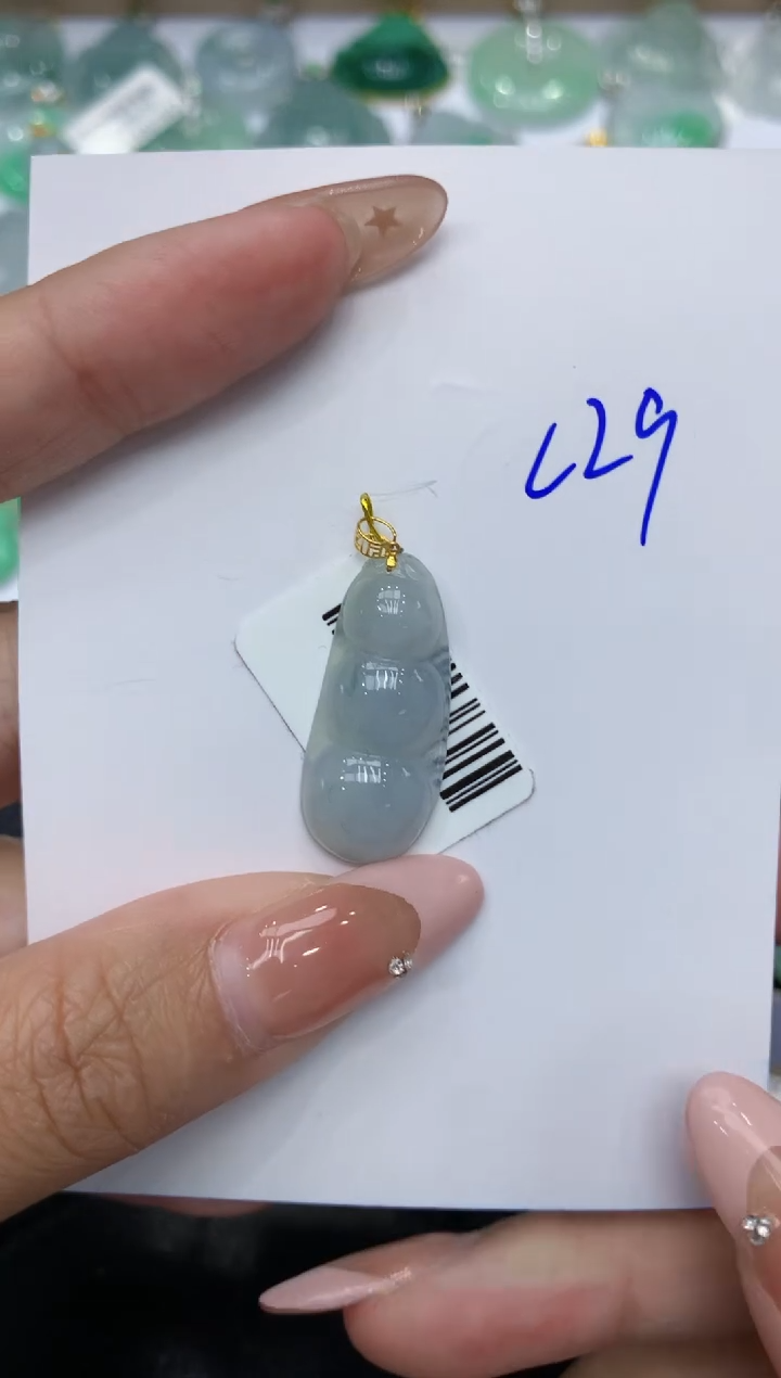 【闪购商品】翡翠颈饰18K金镶嵌8888888888