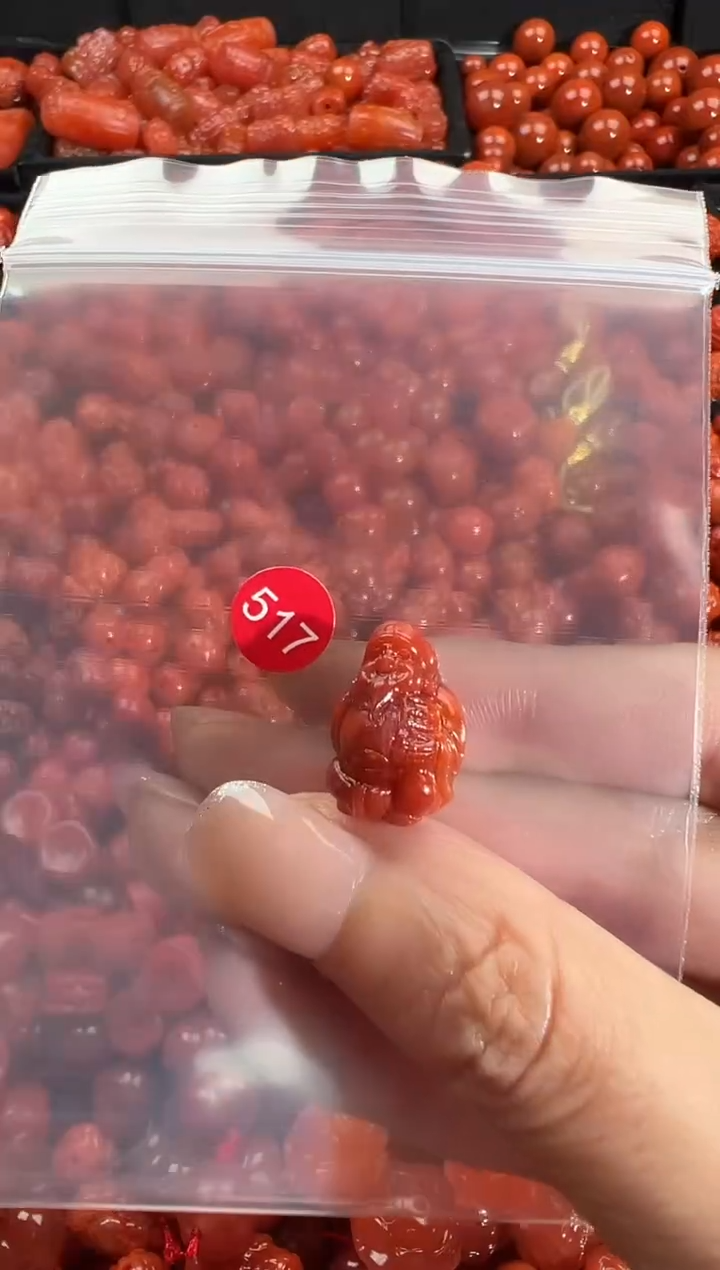 颈饰未镶嵌南红玛瑙1