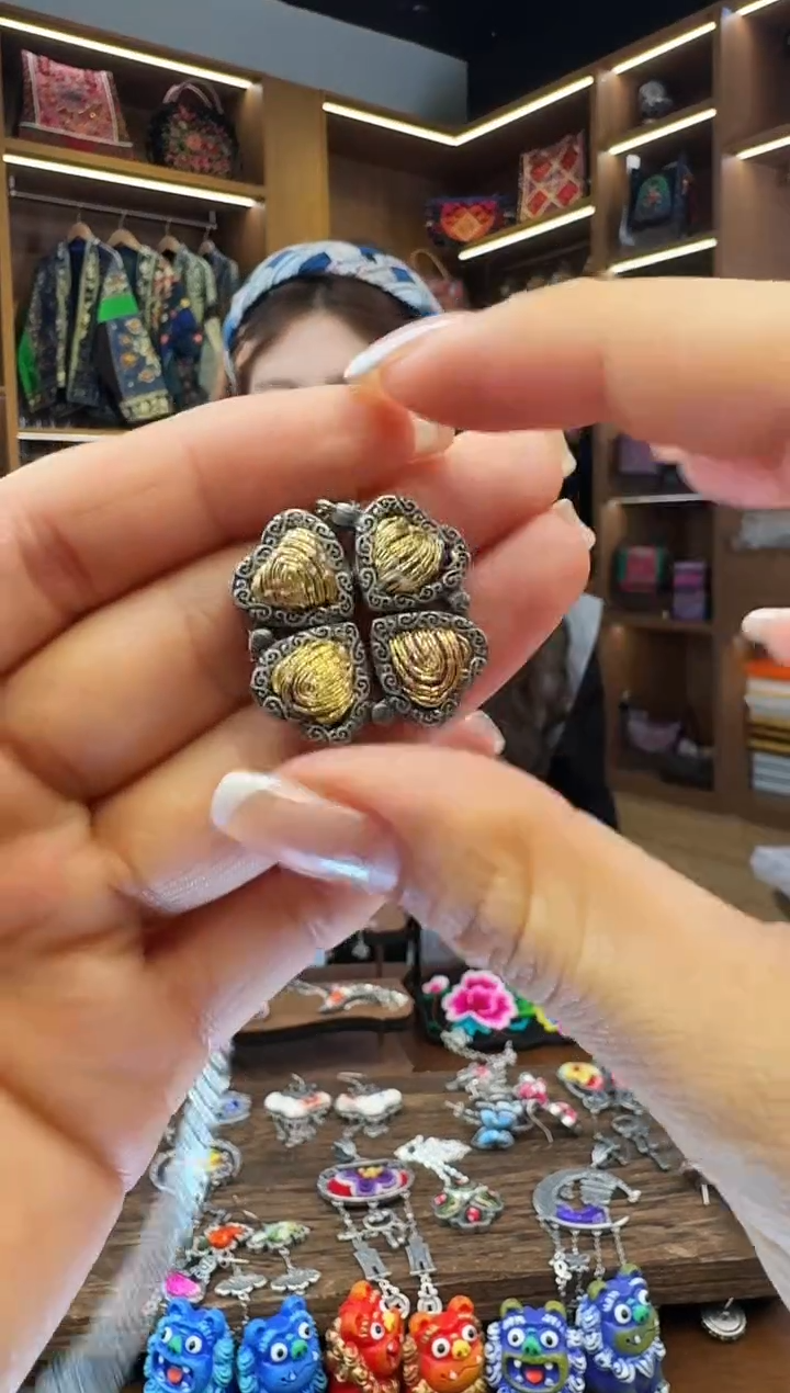 【闪购商品】织绣86黔东南苗族刺绣