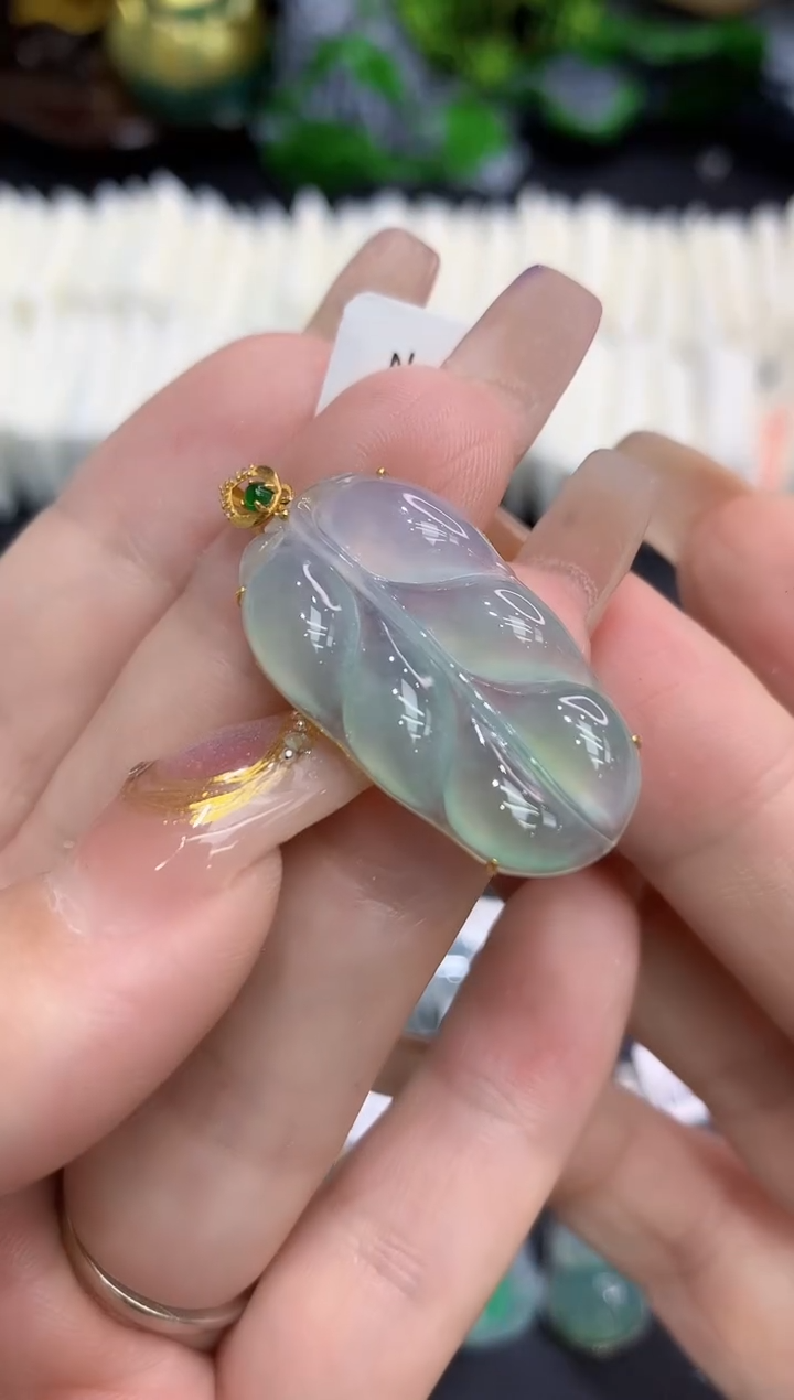 翡翠18K金镶嵌吊坠(不含链)1111