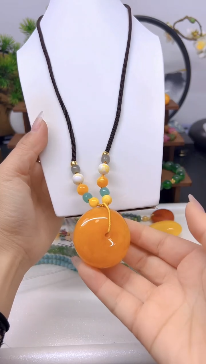 【闪购商品】蜜蜡颈饰未镶嵌毛衣链M379