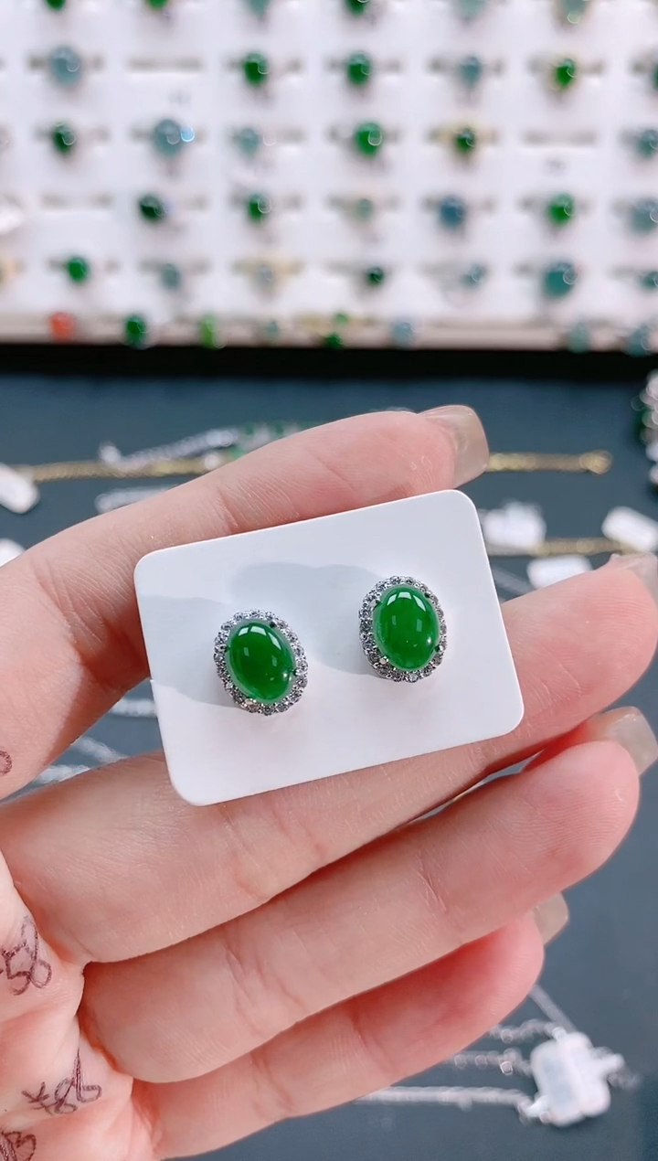 【闪购商品】翡翠耳饰银S925镶嵌天然翡翠
