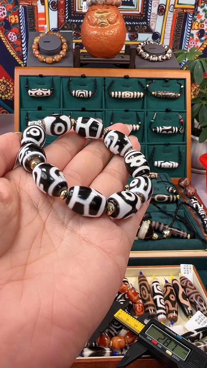 玛瑙/玉髓（覆膜）颈饰合金20.（微瑕）