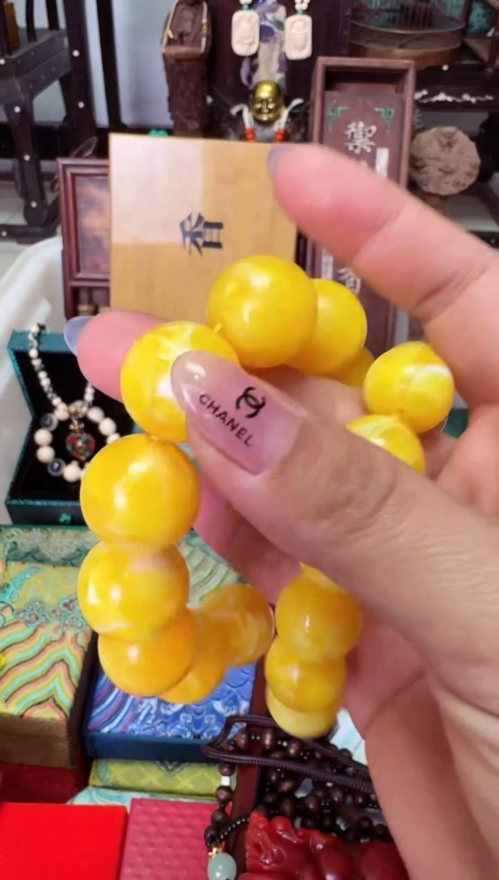 【闪购商品】蜜蜡颈饰未镶嵌老板娘推荐------------