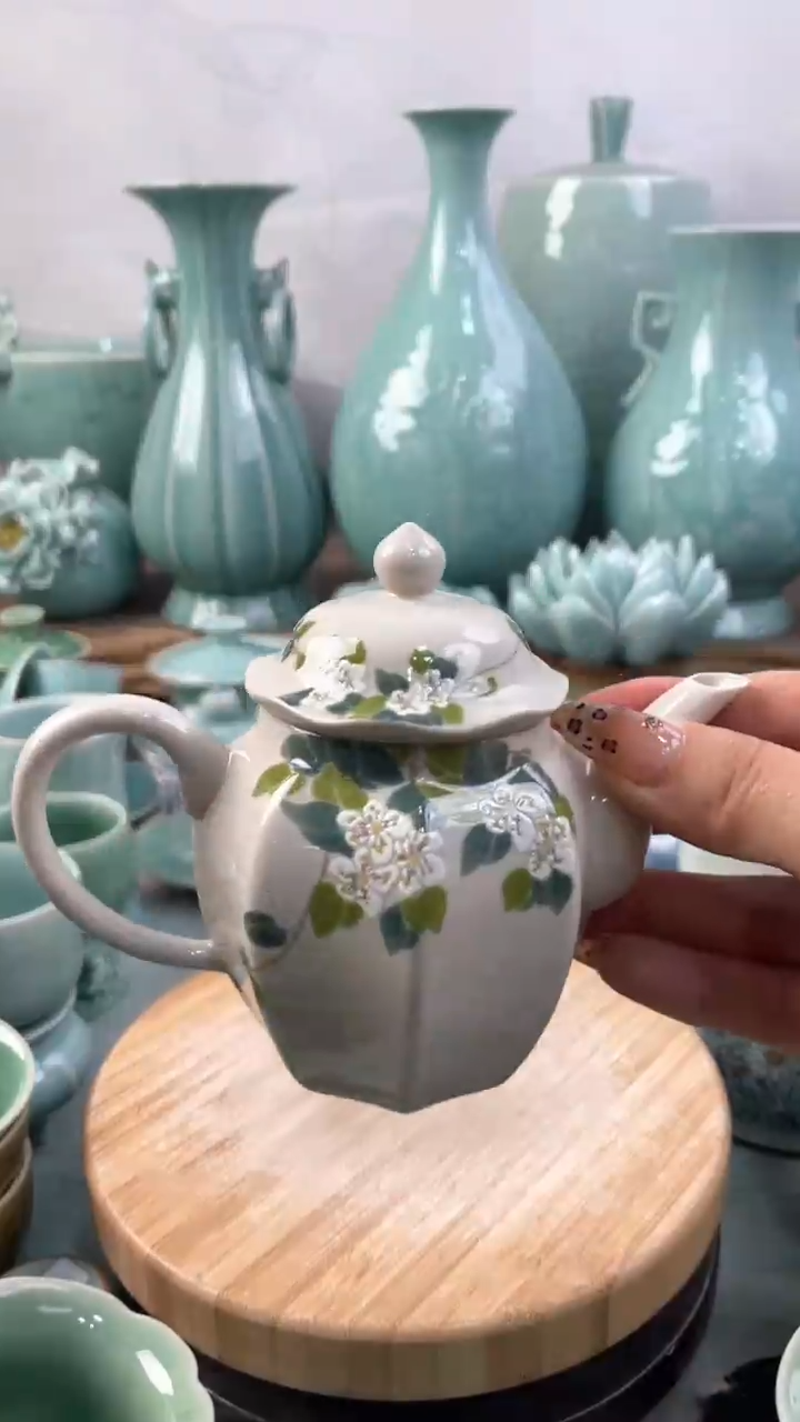 【闪购商品】特价福利 微瑕 慧仙青瓷