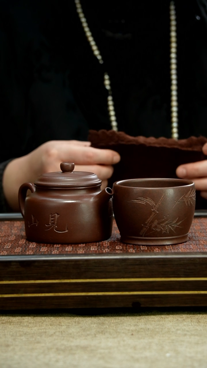 【闪购商品】紫砂茶壶老紫泥 见山 德钟