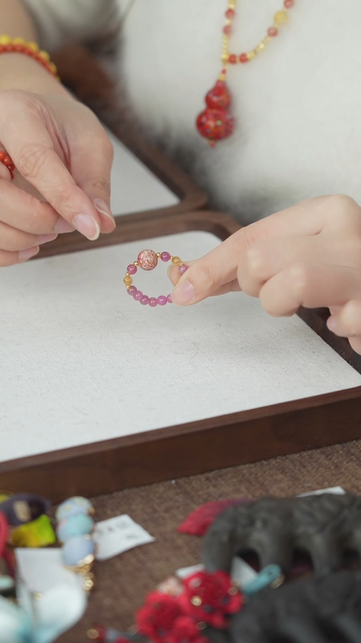 刺绣闪购纯手工非遗国风饰品