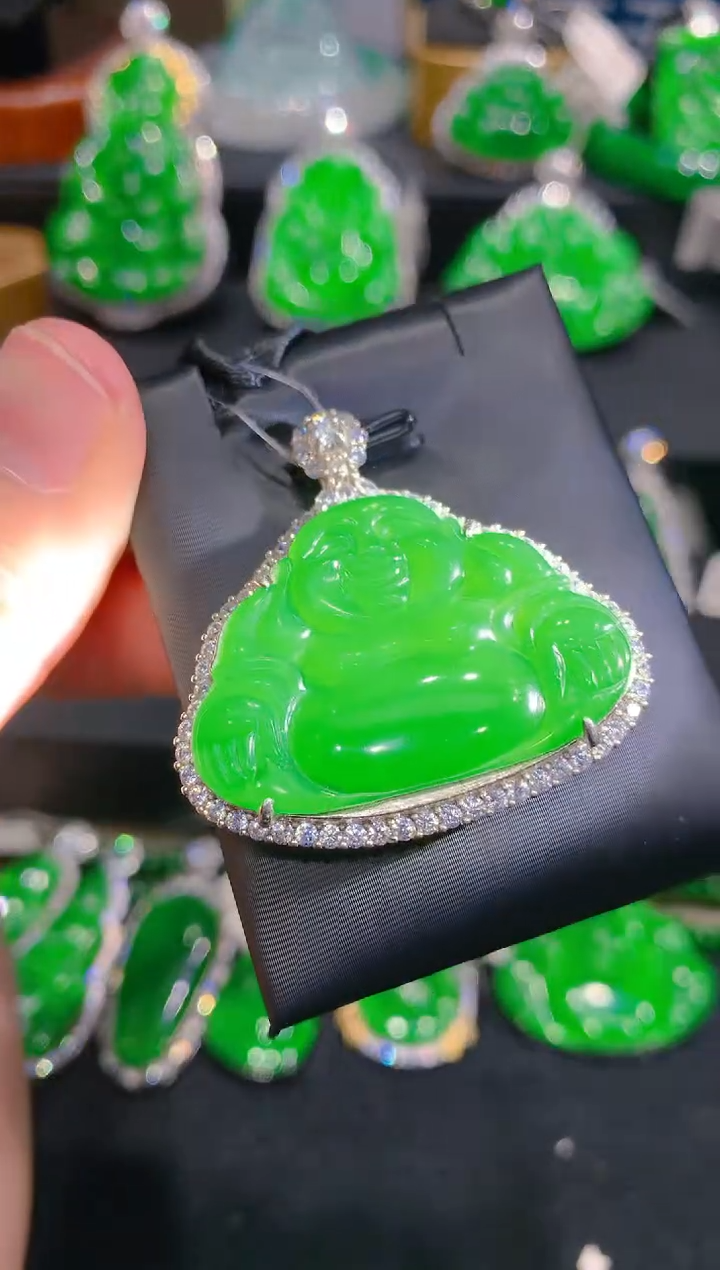 【闪购商品】翡翠颈饰银S925镶嵌41一季