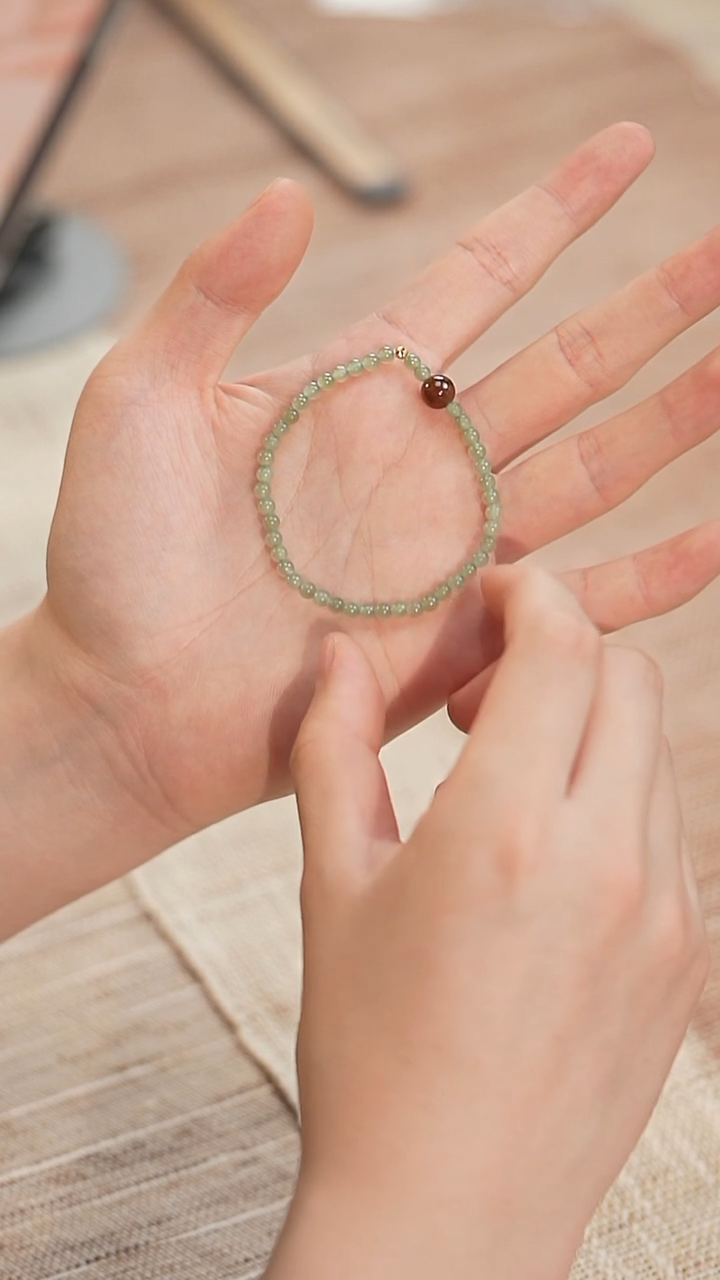 未镶嵌手链和田玉清仓福利！碧玉和田玉 糖玉顶珠手串