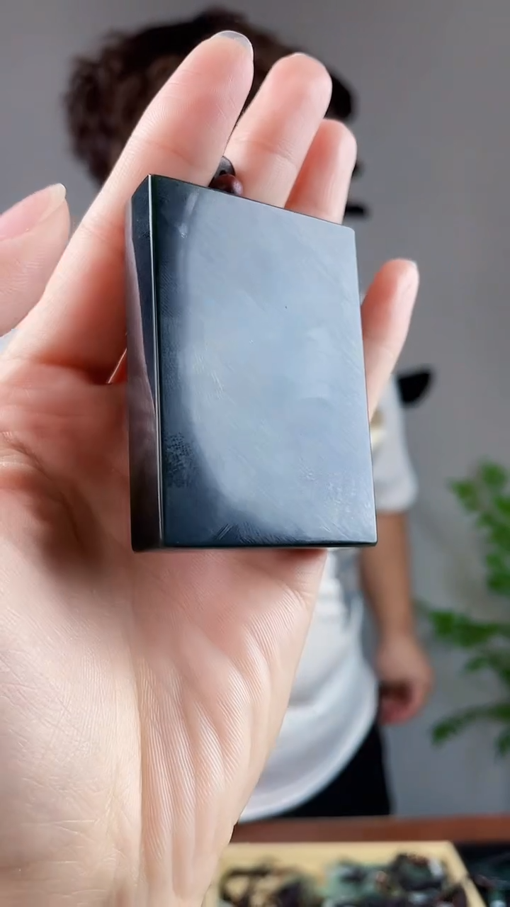 和田玉未镶嵌颈饰拍一发一，多样性发货